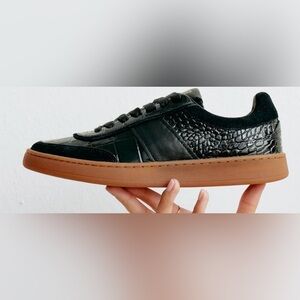Matisse croc embosser Black Leather Sneakers new without box or tags
